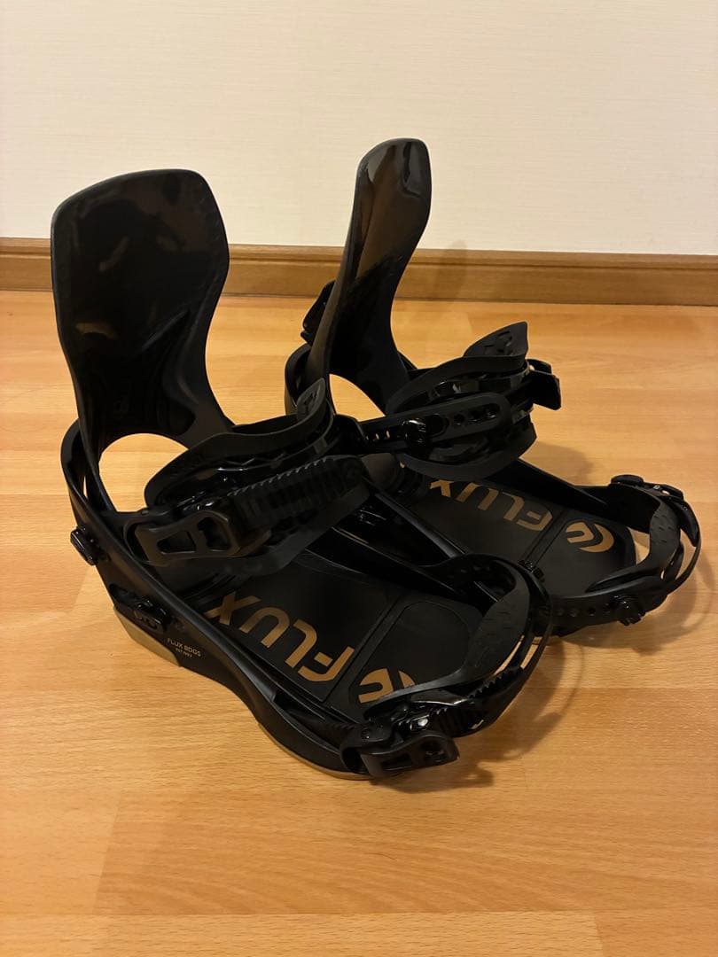 22-23 FLUX CV Mサイズ(Lサイズのベースプレート付属)