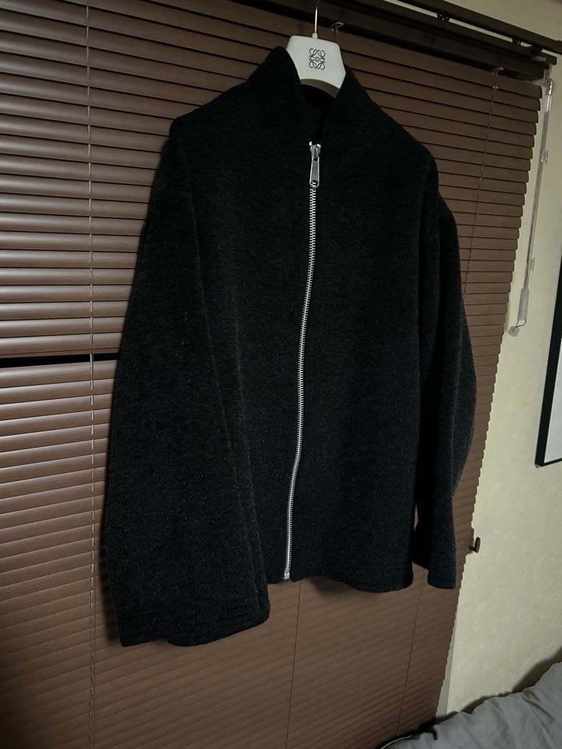 ゴルチエ　ブルゾン