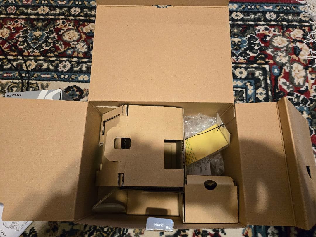 PENTAX K-70 18-135mmWRキット+35mm単焦点+三脚セット