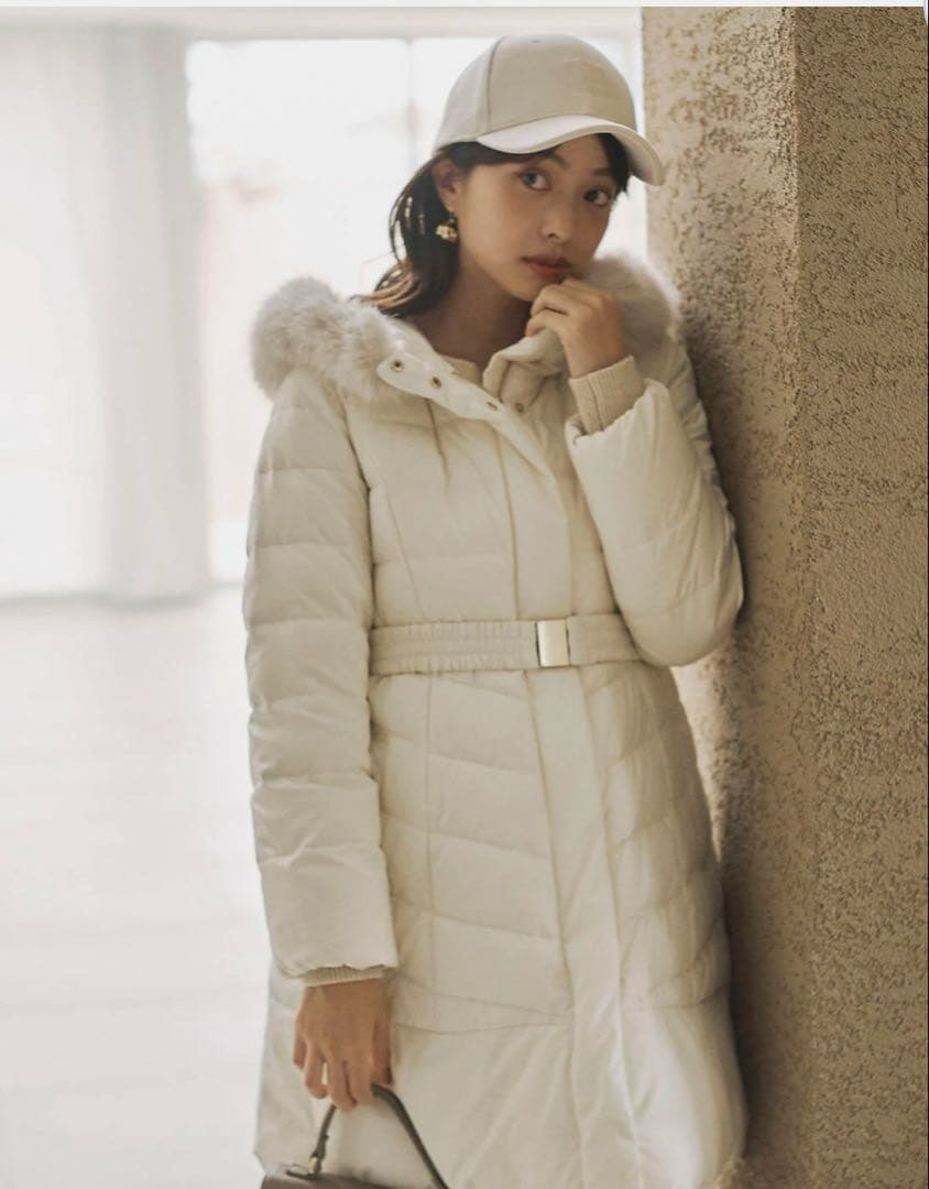 PROPORTION BODY DRESSINGベルト付ダウン　エクリュMサイズ