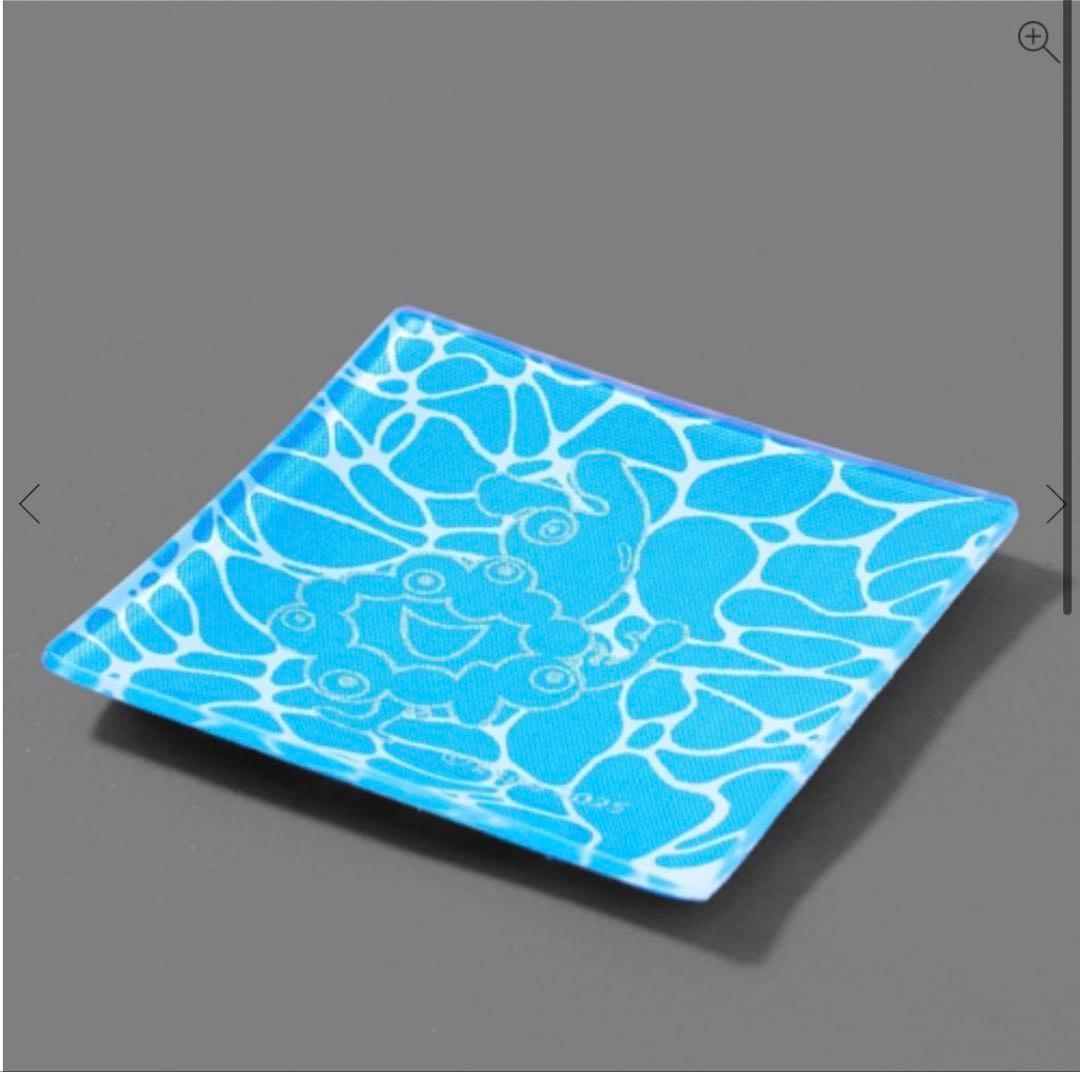 【完売品】　EXPO2025 ミャクミャク 金彩ガラストレイ