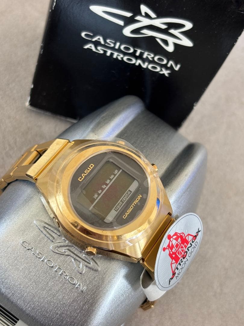 未使用 CASIOTRON ASTRONOX ムーンゴールド カシオトロン