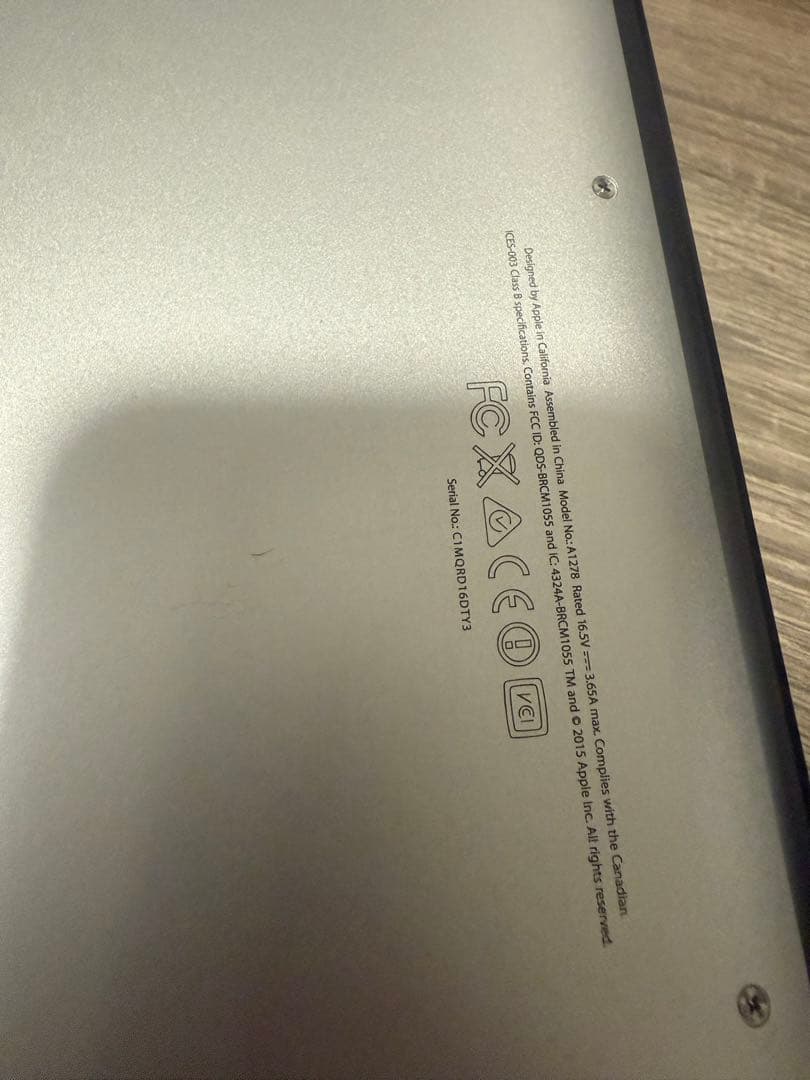 MacBook pro 13inch 2012年モデル