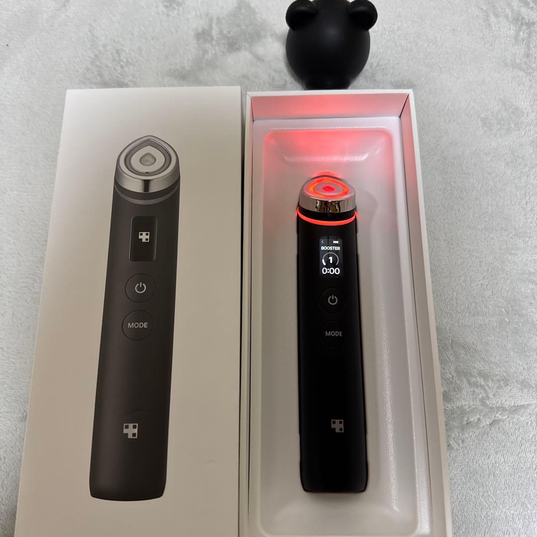 メディキューブBOOSTER PRO ブラック 美顔器　未使用に近い