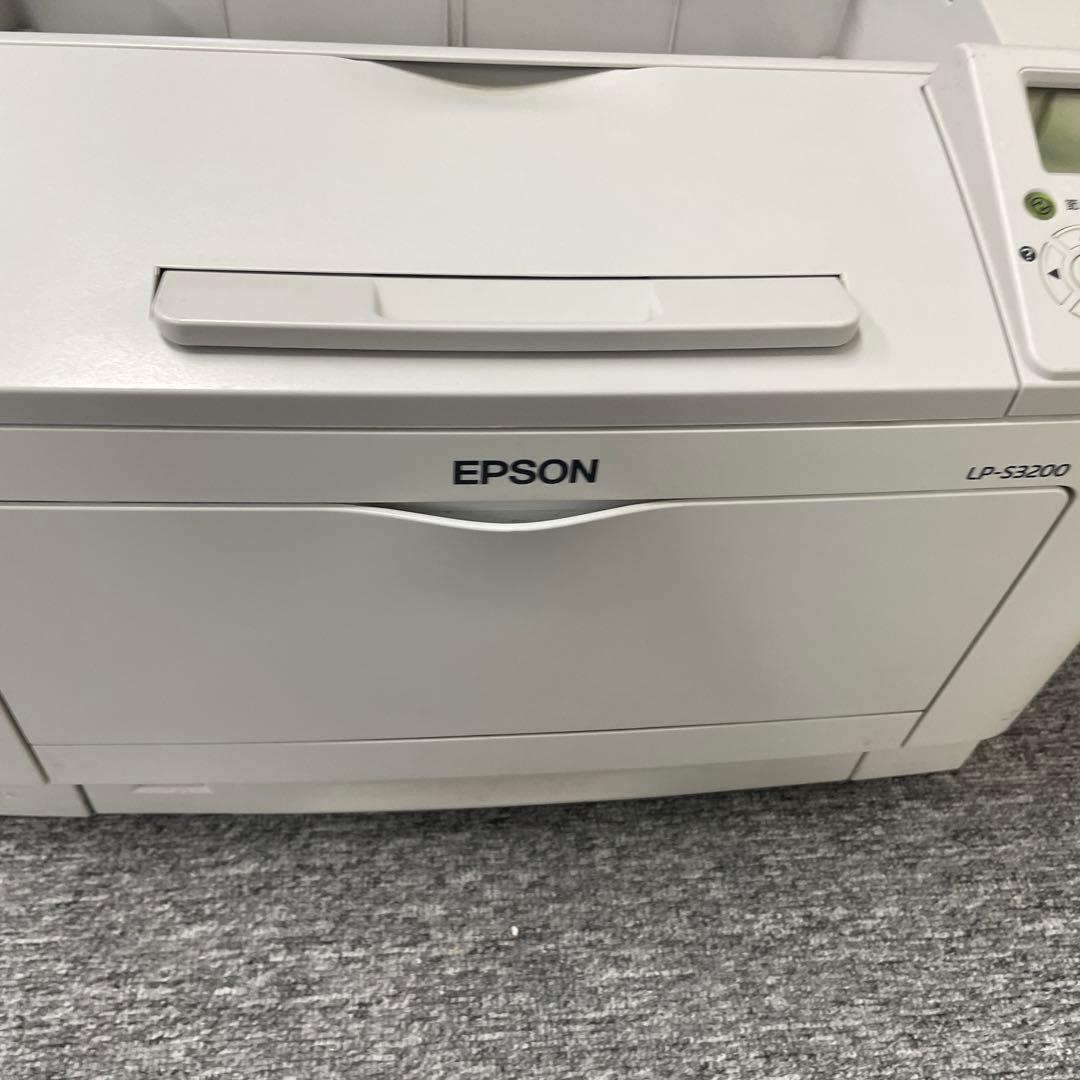 EPSON LP-S3200 レーザープリンター　中古　動作可能