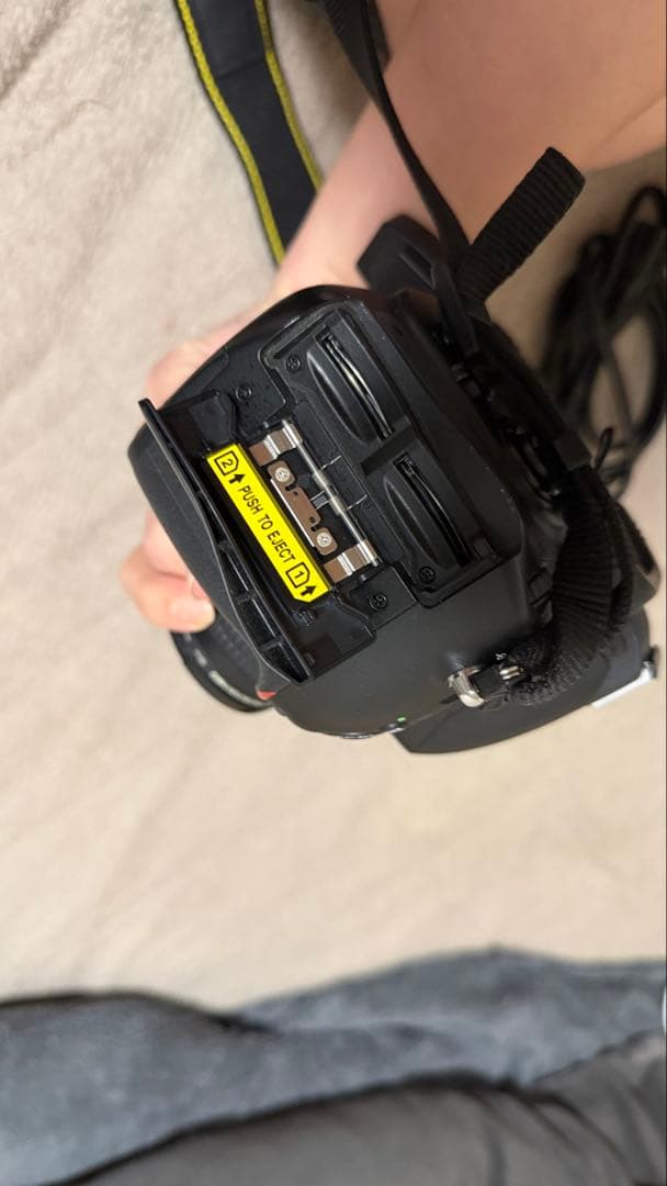 Nikon D610 デジタルー眼レフカメラ