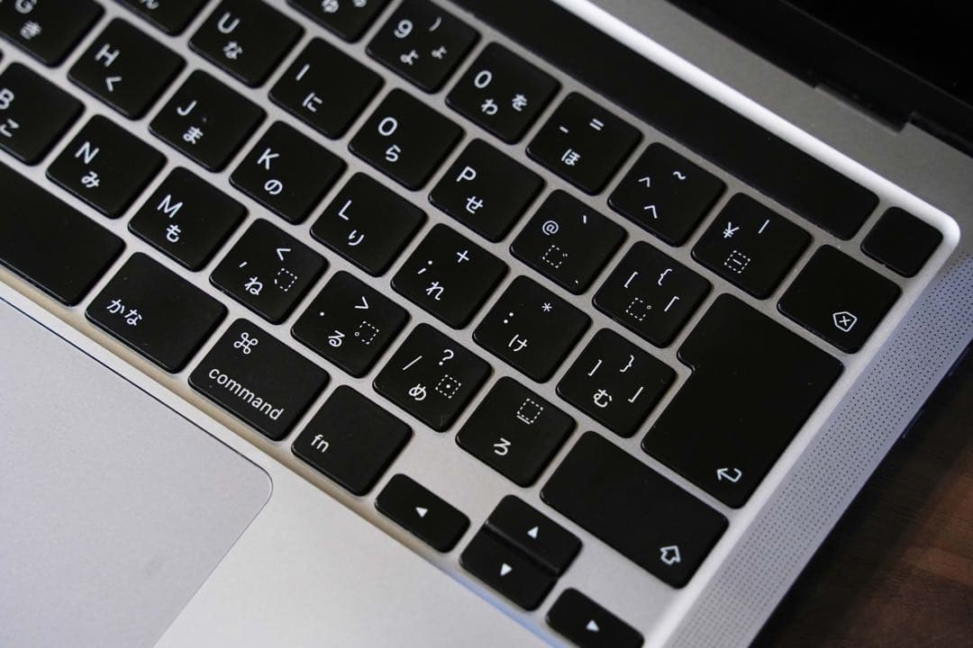 Apple MacBook Pro 13インチ 2020 1TB Corei7