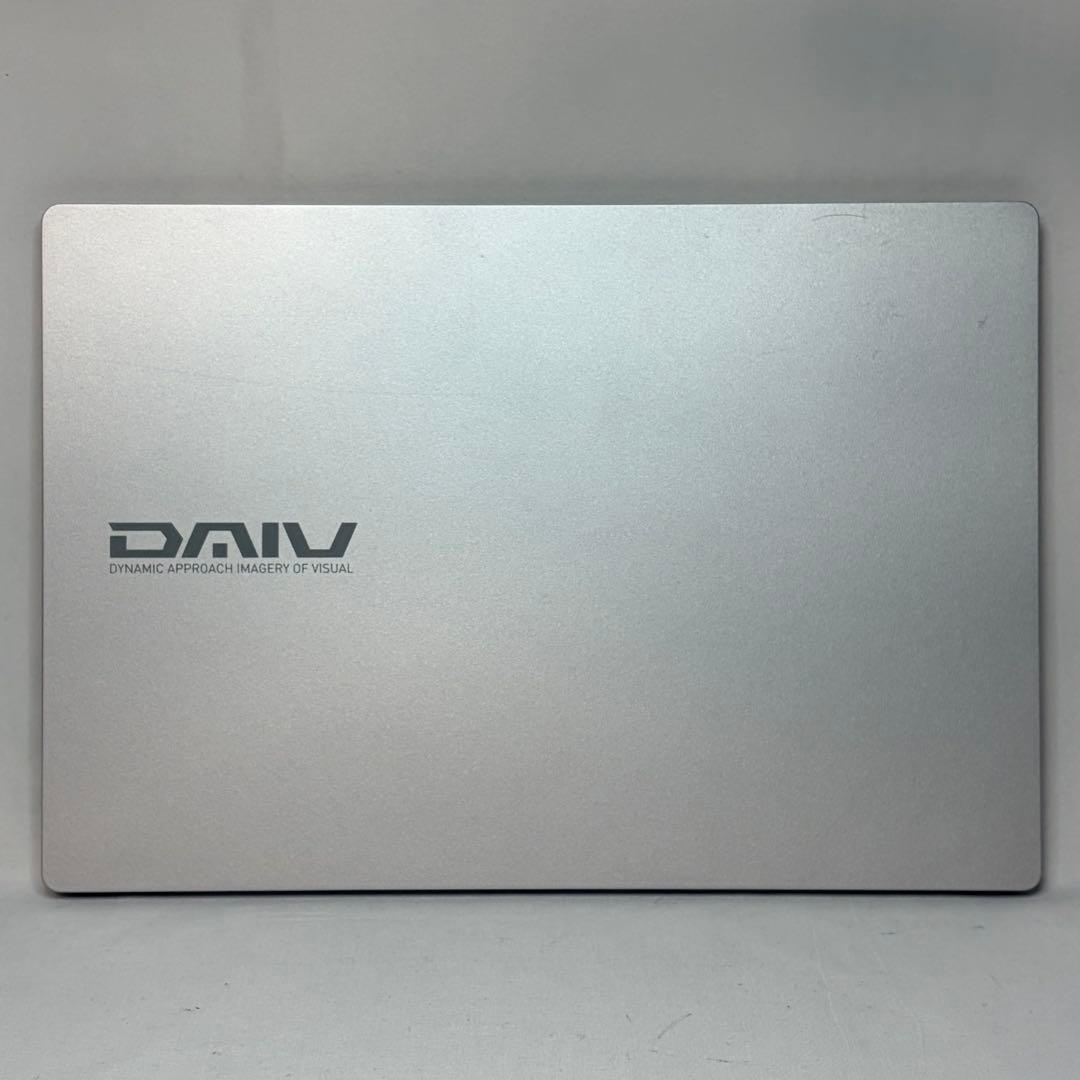美品 DAIV 4P 第11世代 i7 32GB 512GB 14型 WUXGA