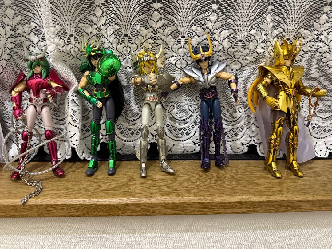 黄金聖闘士聖衣 初期青銅聖衣 聖闘士星矢