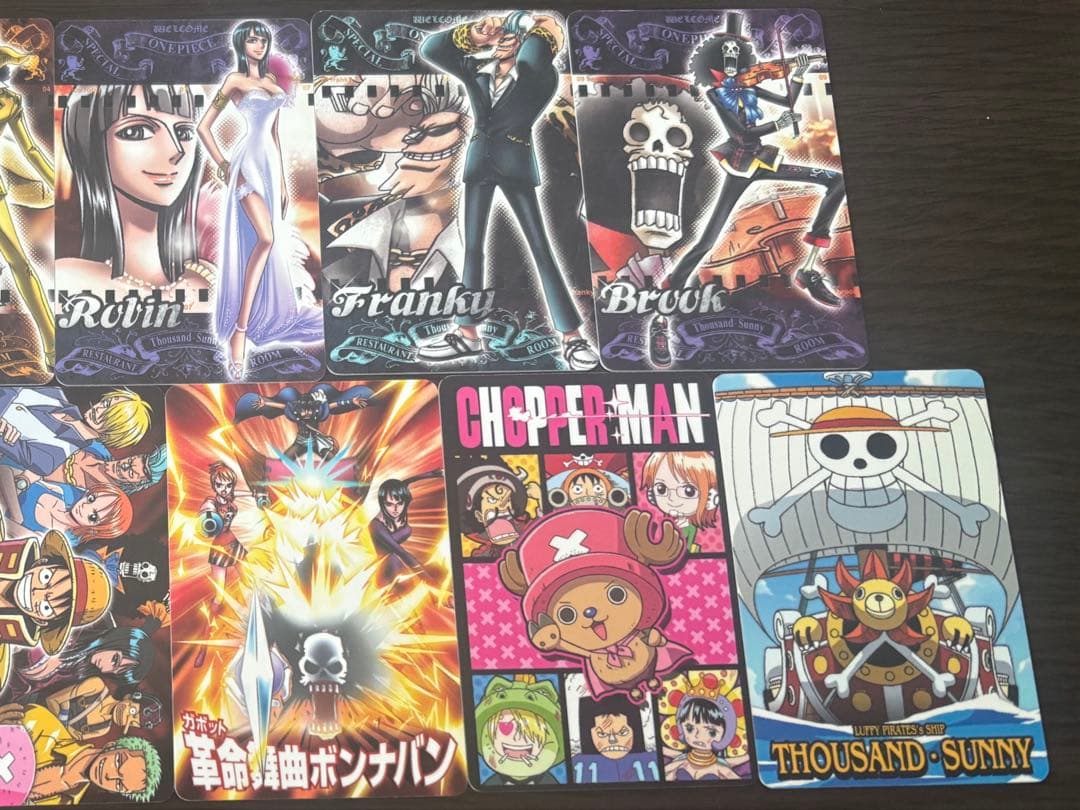 【希少】ワンピースカードグミ【 エルフ・モール公式アカウント02】