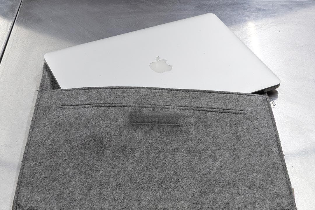 MacBookPro2015 15inch メモリ16GB おまけ付き