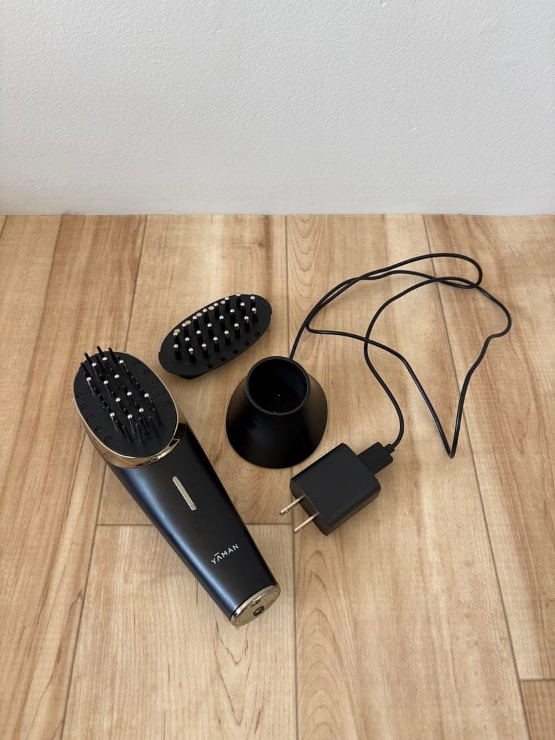 YA-MAN ヴェーダスカルプブラシ 正規品・業務用・頭皮/顔ケア