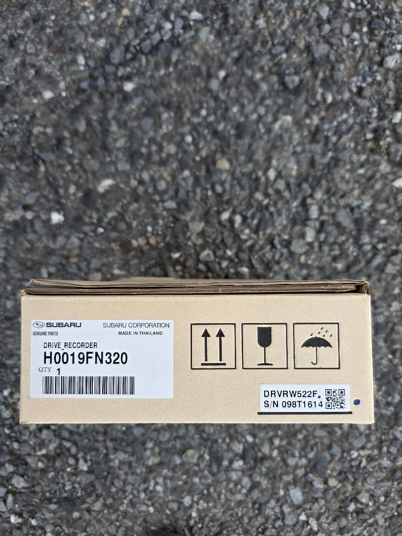 スバル純正　リヤドライブレコーダー　新品未使用
