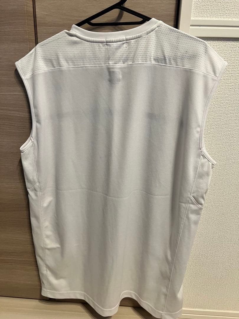 YONEX ノースリーブ XO ホワイト レオパード柄