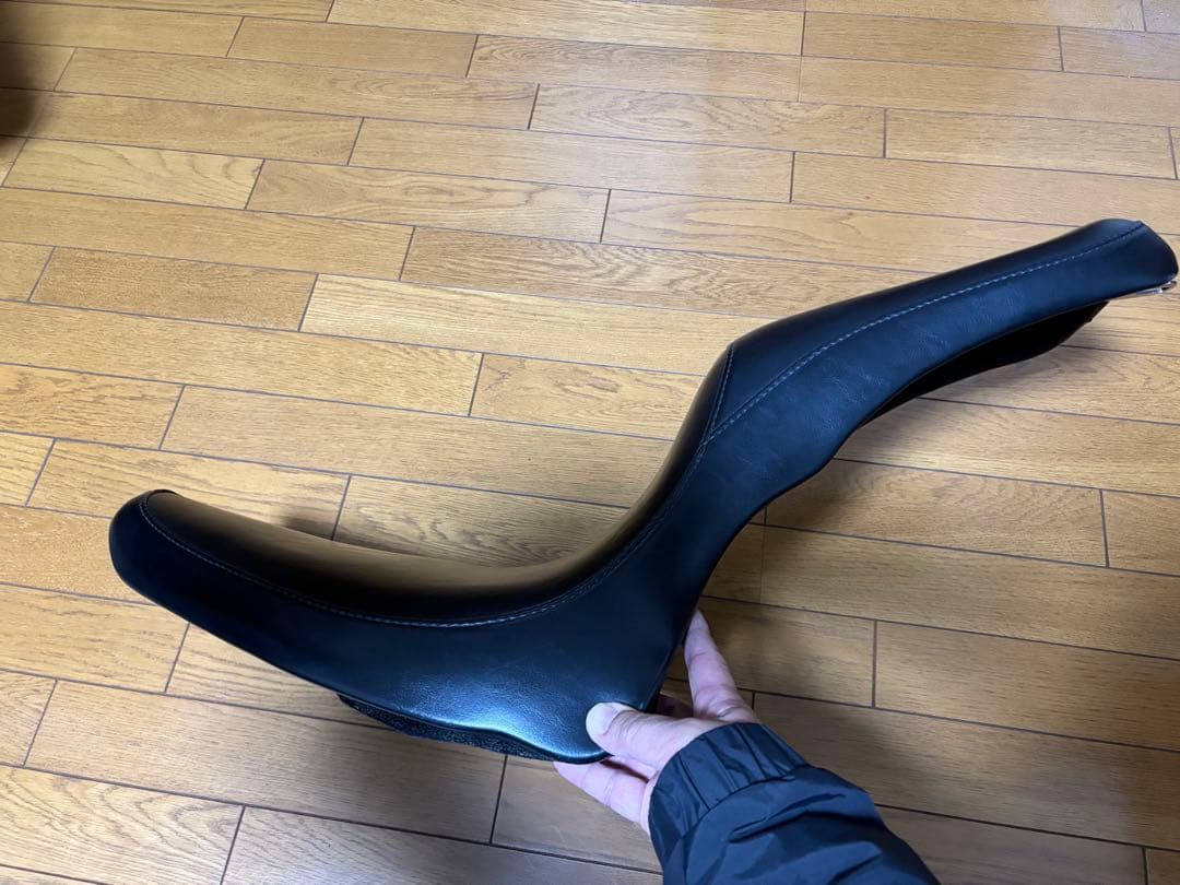 ひなた La Pera バイクシート 黒