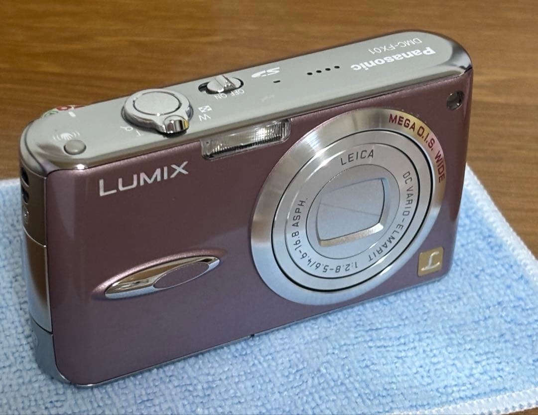 パナソニック LUMIX DMC-FX01 オールドコンデジ