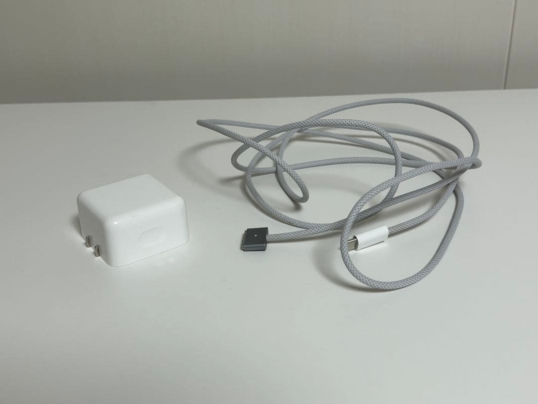 MacBook Air M2 2022 スターライト 8GB 512GB 90%