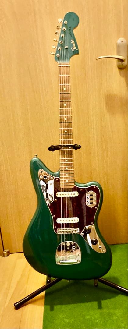 ギター Fender Vintera60s Jaguar Ocean Turquoise