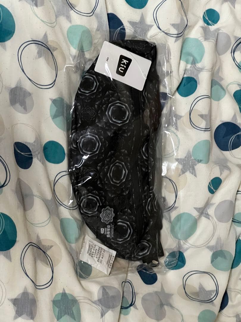 尽未来祭✖️kiu ボディーバッグ