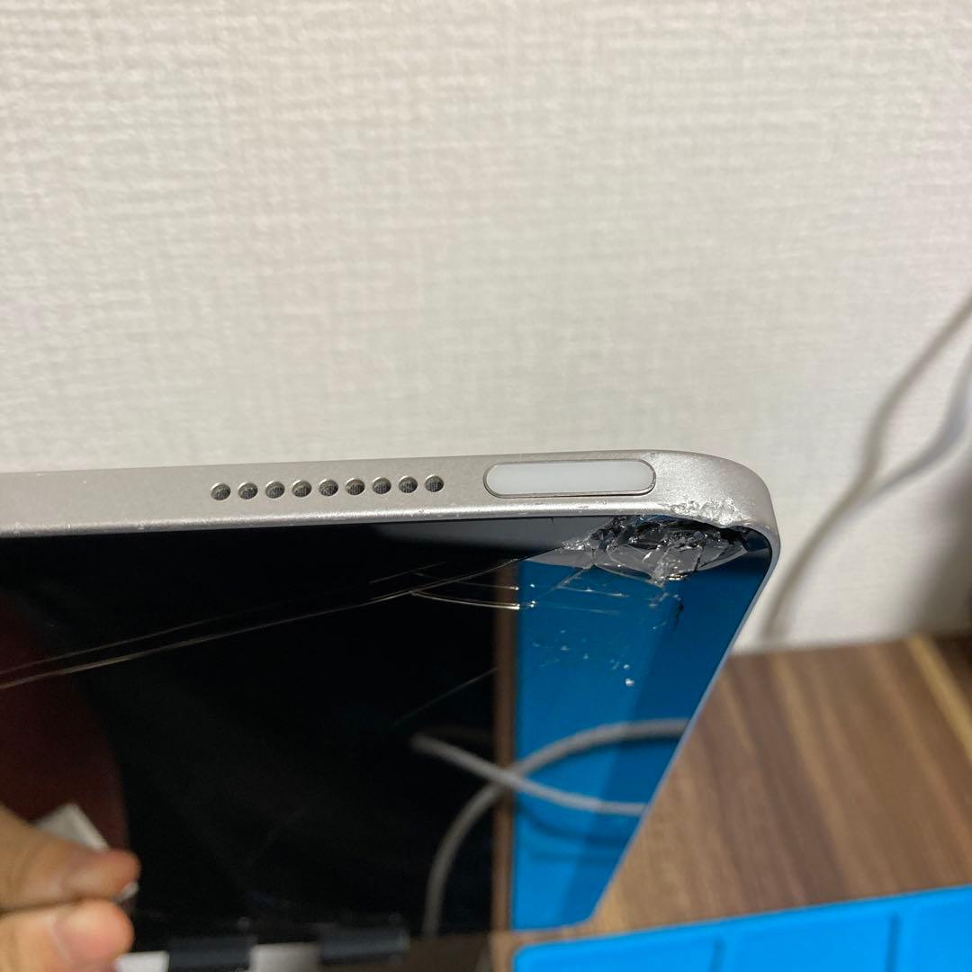 【最終値下げ、即日発送！】iPad10 Wi-Fiモデル シルバー 256GB