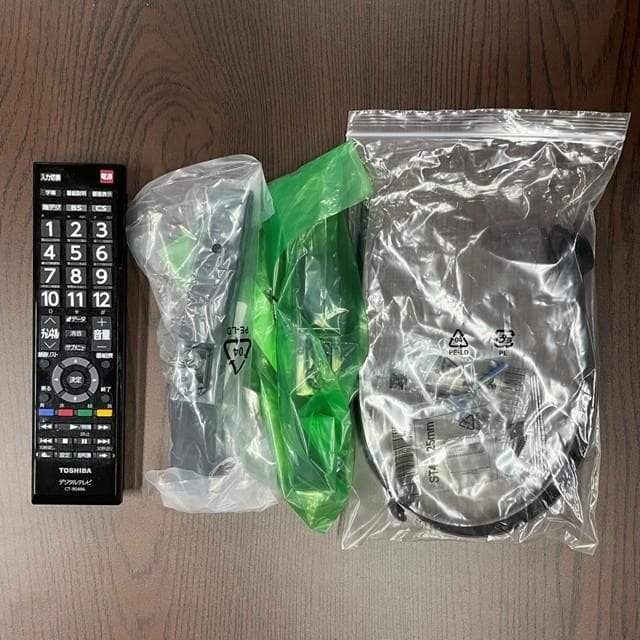 東芝 液晶テレビ REGZA 32S24（24年製）⑭