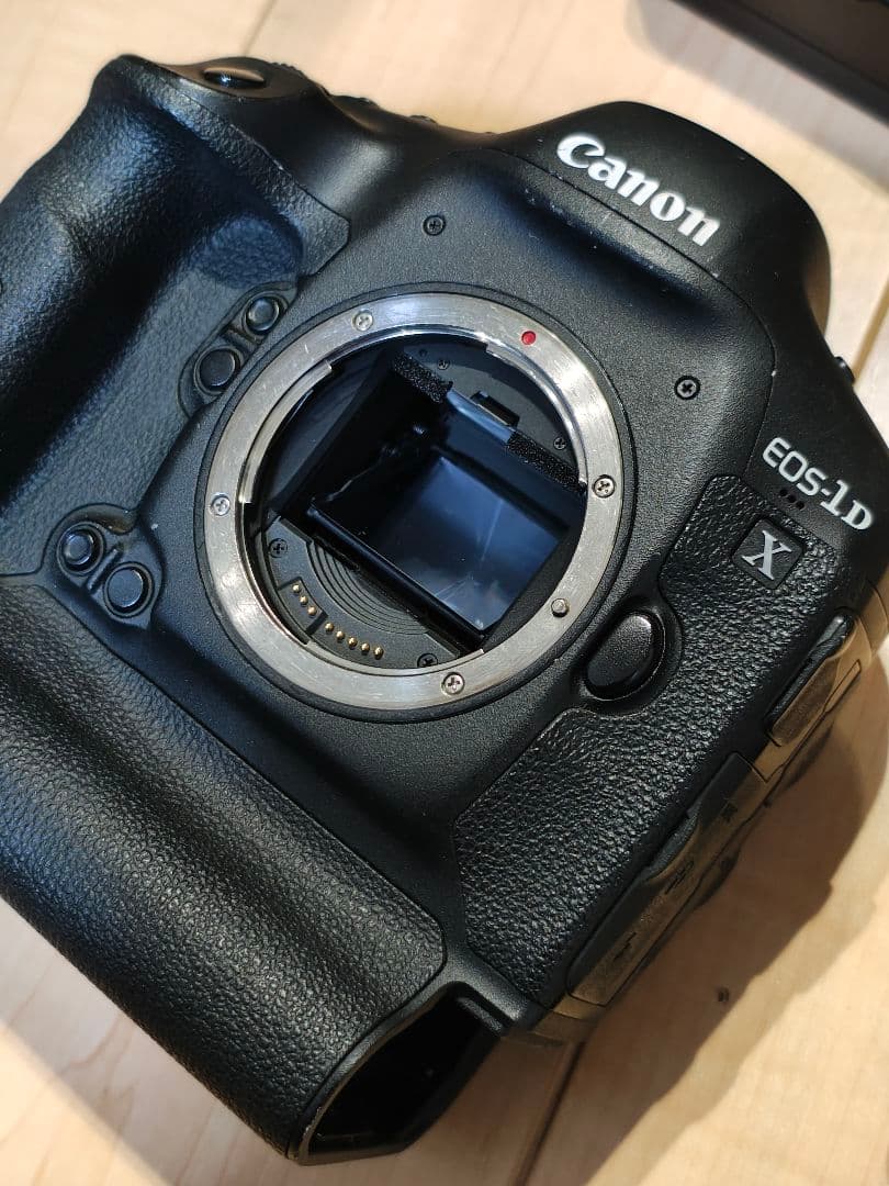 Canon EOS-1D X デジタル一眼レフカメラ 本体＋バッテリー×2