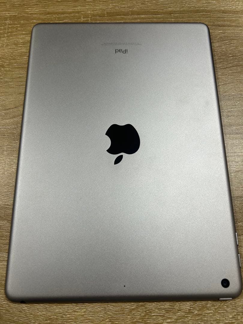 Apple iPad 128GB 第6世代　Wi-Fiモデル