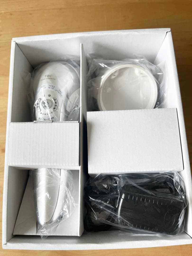 新品未使用　TBC公式 ヒートキャビシェイプPRO キャビテーション