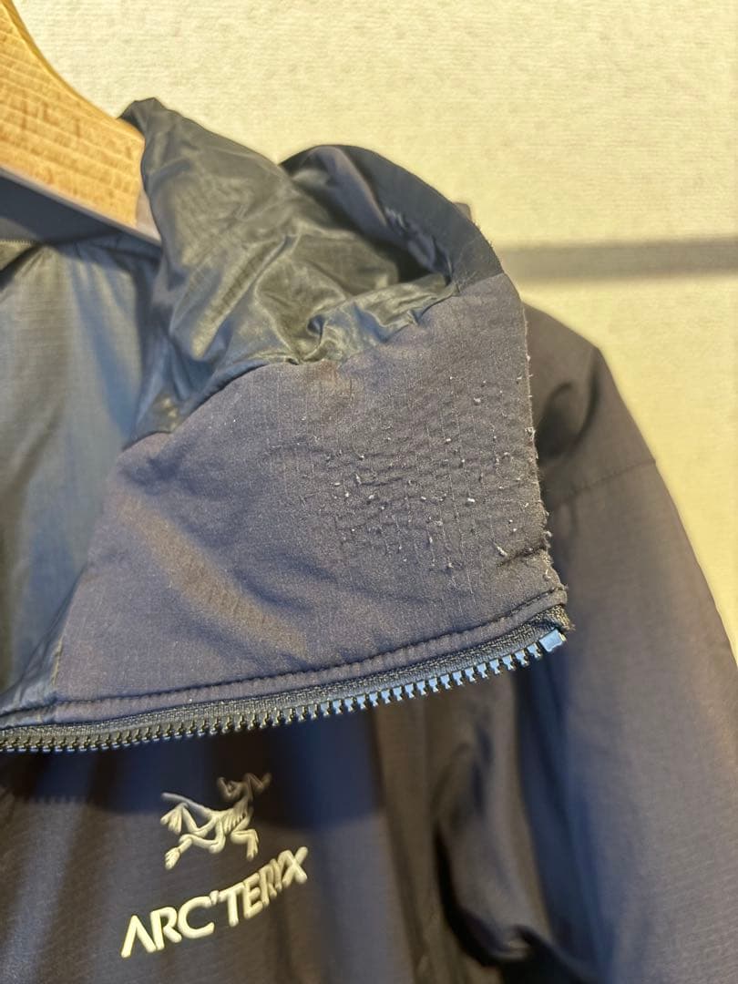 ジャケット・アウター ARC'TERYX ATOM AR hoody