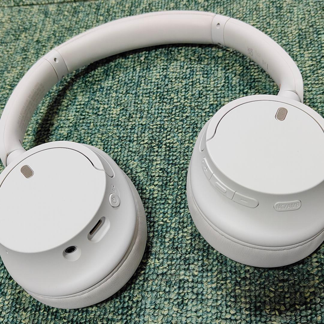 SONY ノイズキャンセリングステレオヘッドフォン WH-CH720N