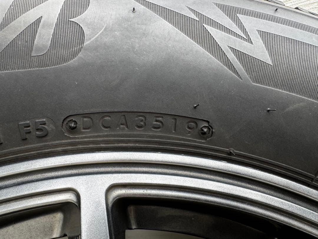 バリ溝ブリヂストン BLIZZAK 4本セット225/65R17 スタッドレス