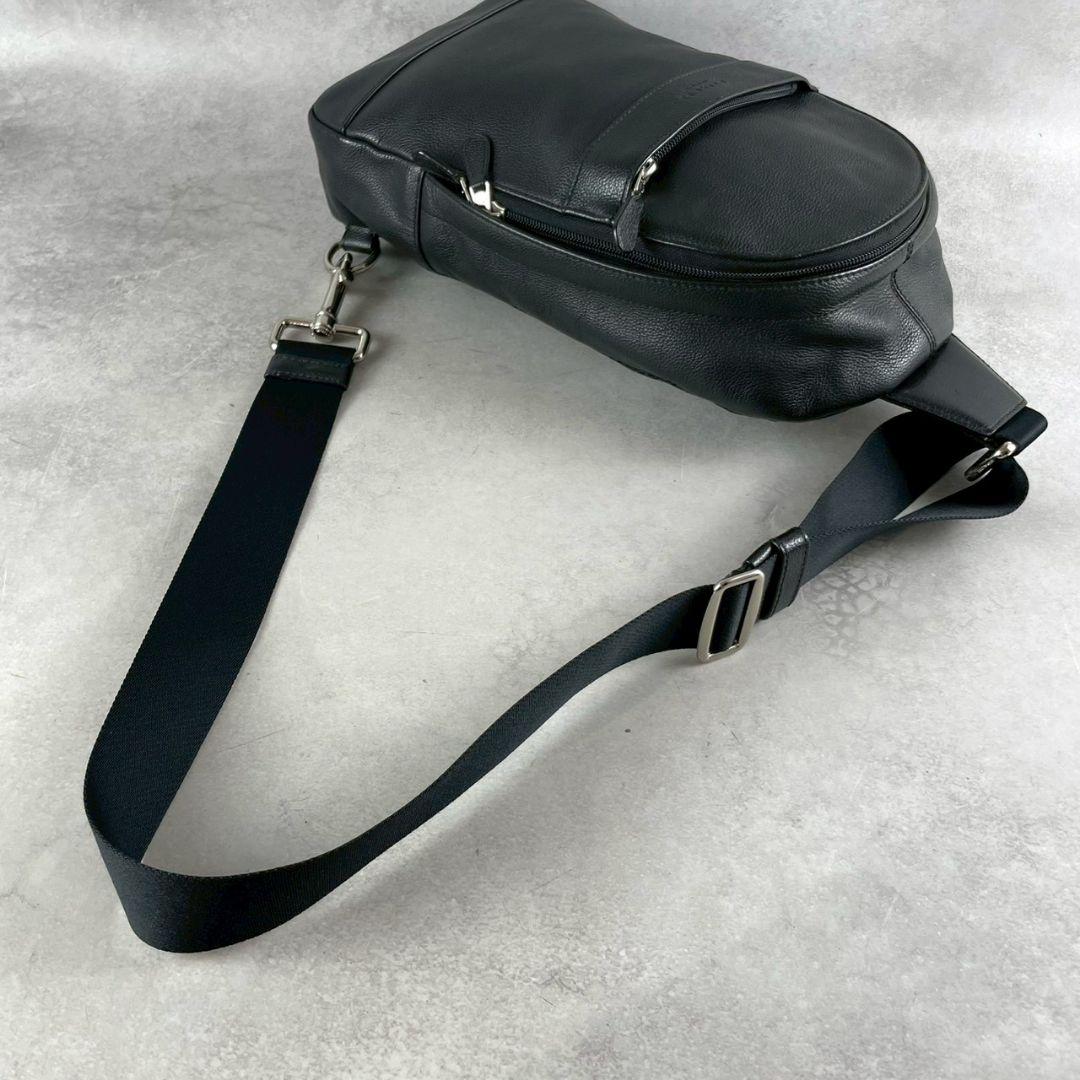 美品 COACH コーチ レザー ボディバッグ ショルダーバッグ 黒 ブラック