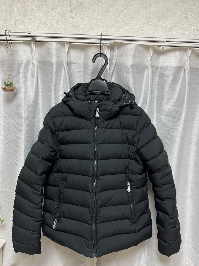 PYRENEX ブラックダウンジャケット 40サイズ