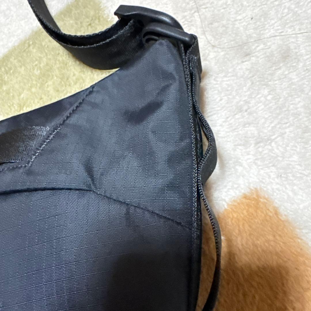 アルパカ　Alpaka Flow Satchel 4L ブラック　美品