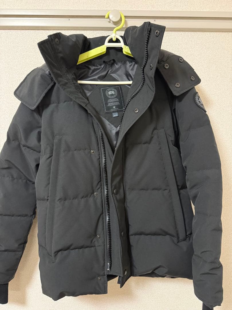 カナダグース　ダウンジャケット　ブラックレーベル