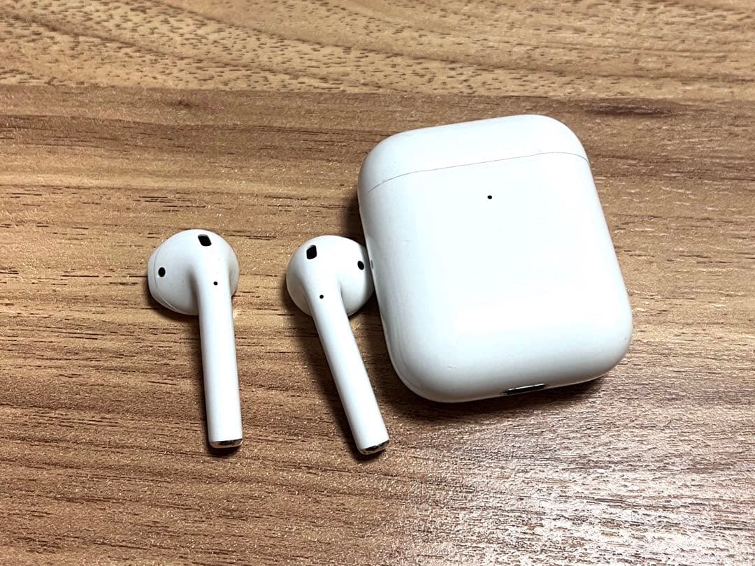 Apple AirPods  第2世代