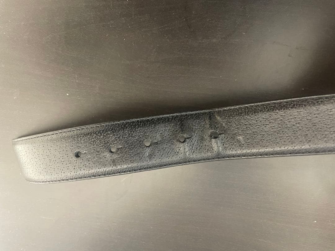 ヴェルサーチ（Versace）のメドゥーサバックルレザーベルト