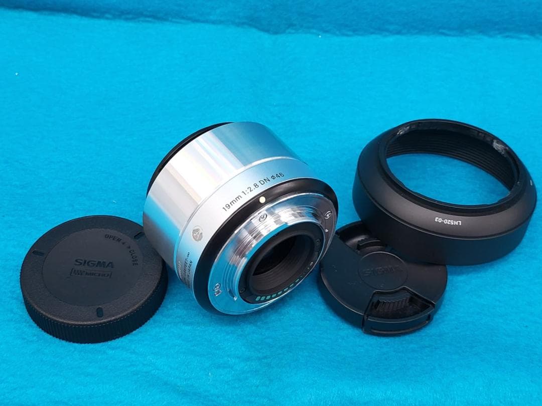 シグマ Art 19mm F2.8 DN シルバー マイクロフォーサーズ用