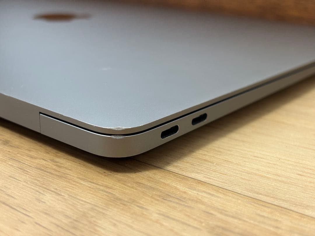 Macbook Air 13インチ 2020 512GB A2179 レチナ