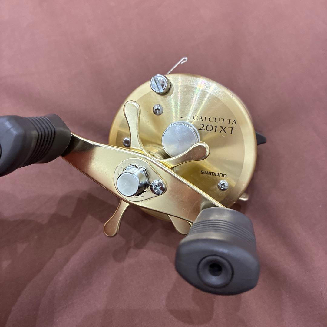 シマノ　カルカッタ201xt 左ハンドル