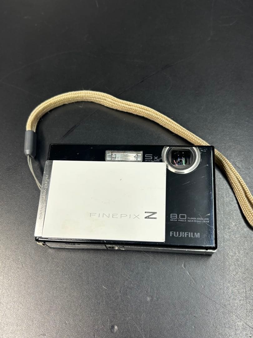 Fujifilm FinePix Z100fd 充電器付 富士フィルム デジカメ