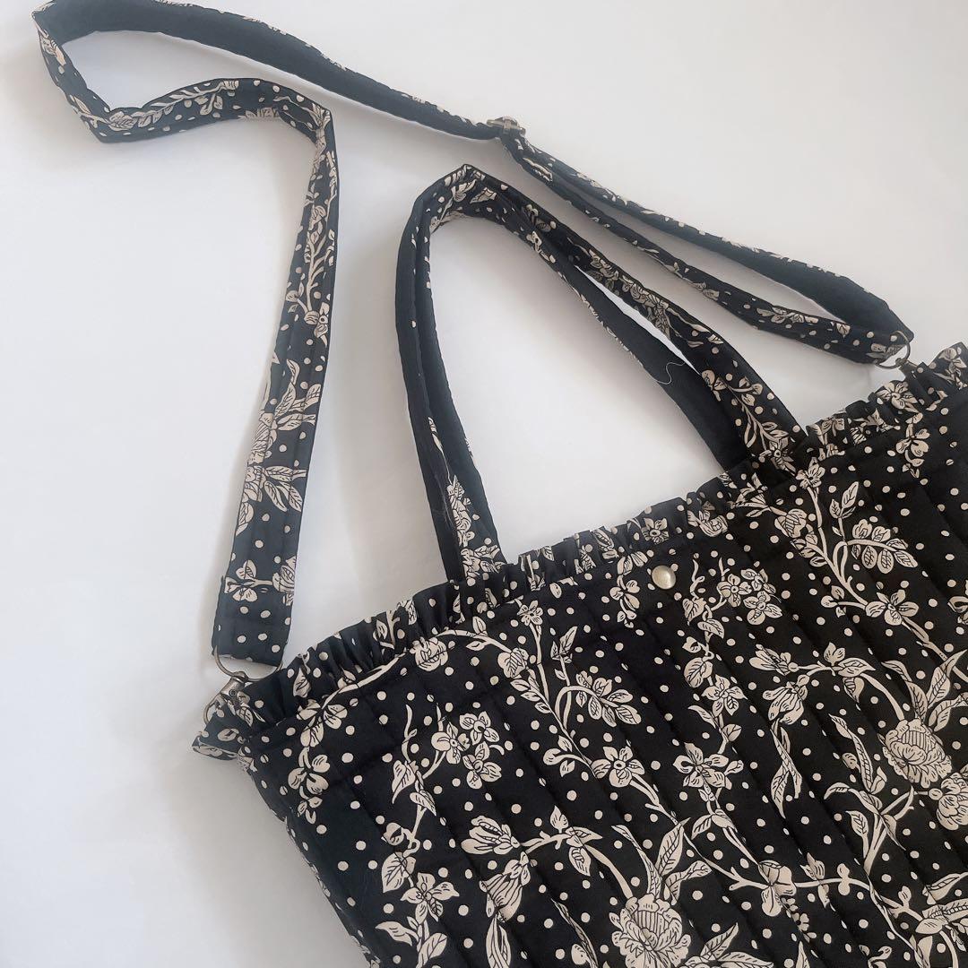 josh.k様オーダー　キルトフリル特大トートバッグ　マロリー　黒