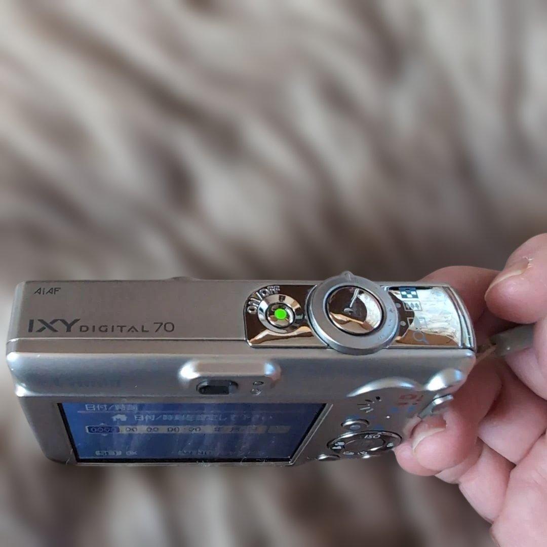 デジカメ　CANON IXY70 バッテリー、取説、充電器、SDカード