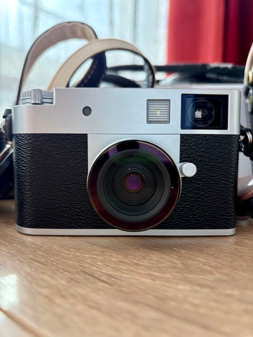 おまけ付き 美品⭐︎FUJIFILM X-HF1 X half シルバー