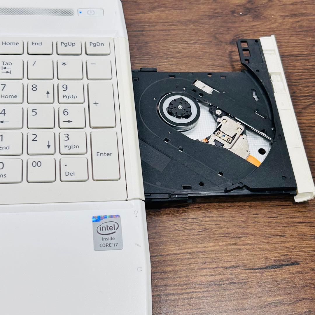 高性能i7★SSD512/16GB オフィス付きノートパソコン Win11