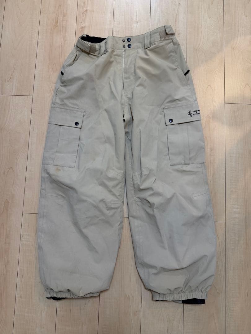 NOMADIK（ノマディック） 22-23モデル 777 カーゴパンツ