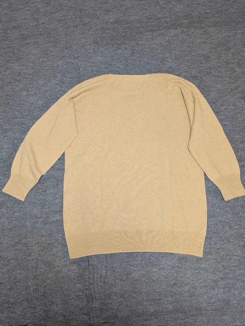 【新品、未使用】高級カシミヤ100% メンズ長袖シャツ　ボタン付 アルファ