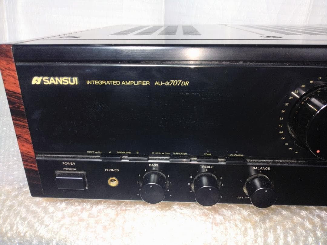 サンスイ　プリメインアンプ　AU-a707DR