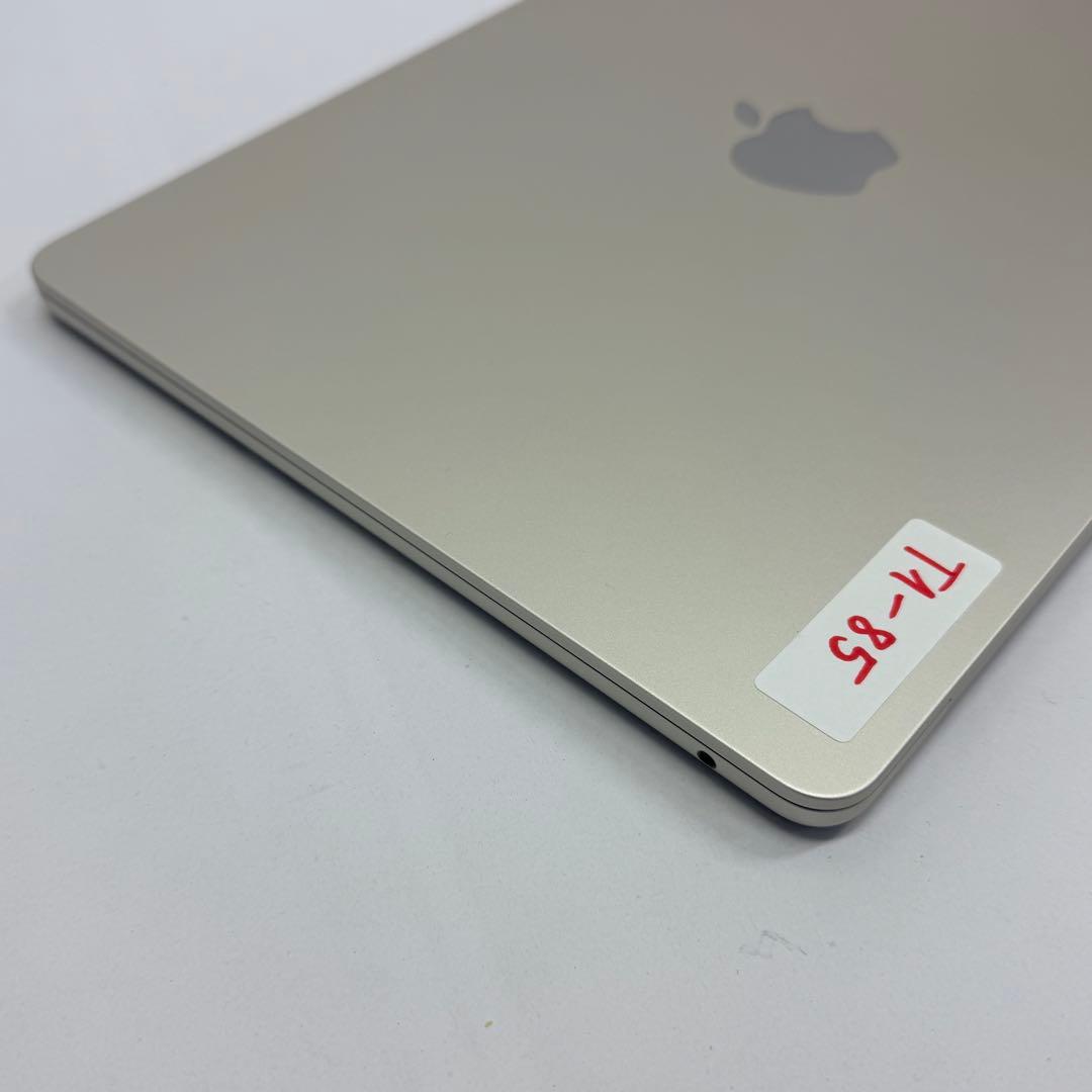 極美品 MacBook Air M2 13.6インチ・16GB /512GB
