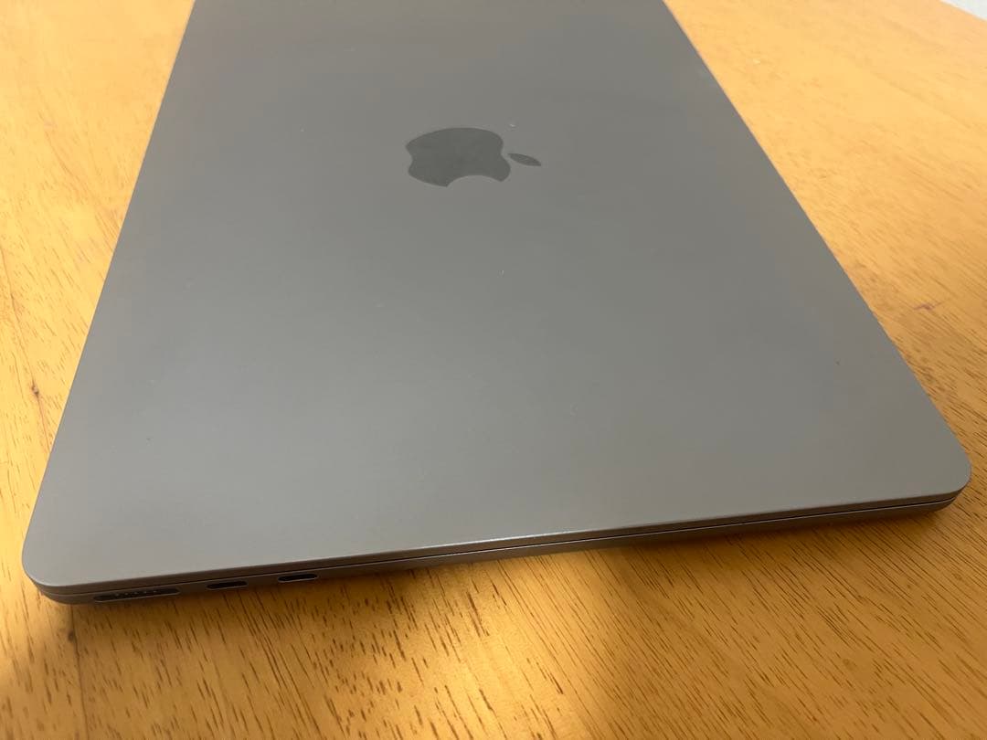 MacBookAir24GB 512GB M2 13.6 美品 A2681